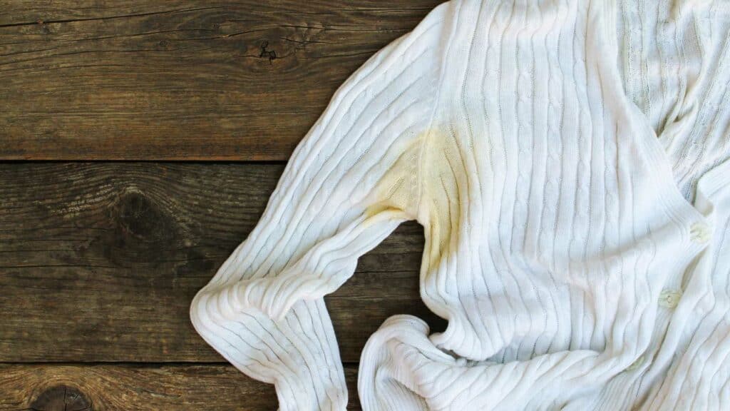 Handige tips voor het verwijderen van vlekken uit je kleding Schoonmaken met Marja